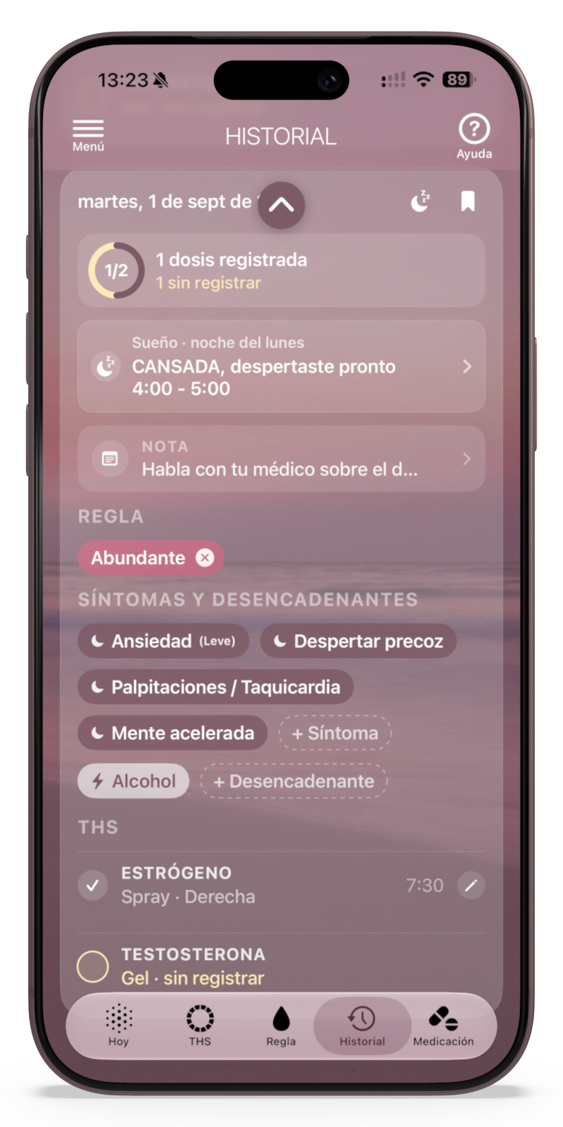 SpanishHistory - TALIA Pantalla de la app con historial de salud, mostrando síntomas, dosis registradas y notas sobre el ciclo menstrual.